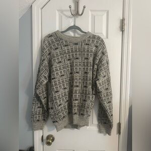 Vintage Gray Patterned Sweater, L